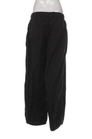 Damskie spodnie Stradivarius, Rozmiar L, Kolor Czarny, Cena 123,99 zł