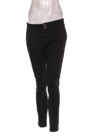 Дамски панталон Stradivarius, Размер M, Цвят Черен, Цена 15,00 €