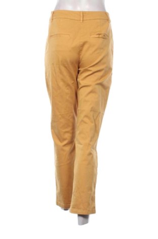 Pantaloni de femei United Colors Of Benetton, Mărime M, Culoare Galben, Preț 129,99 Lei