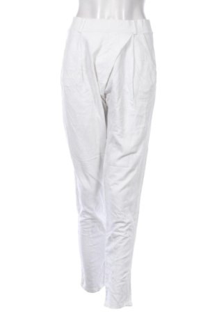 Damenhose United Colors Of Benetton, Größe XL, Farbe Weiß, Preis € 27,99