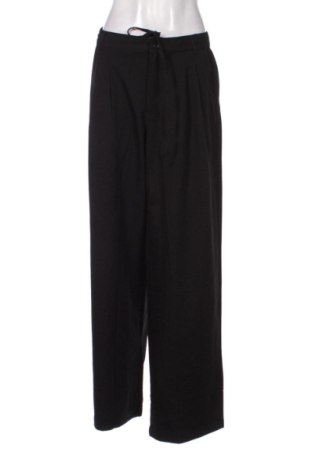 Pantaloni de femei Urban Classics, Mărime L, Culoare Negru, Preț 243,99 Lei