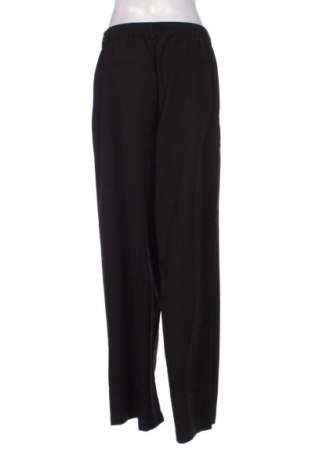 Pantaloni de femei Urban Classics, Mărime L, Culoare Negru, Preț 243,99 Lei