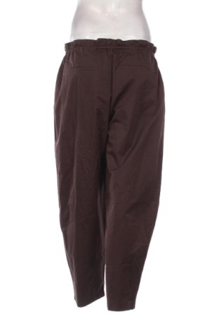 Pantaloni de femei Zara, Mărime M, Culoare Maro, Preț 72,00 Lei