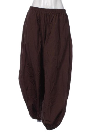 Pantaloni de femei Zara, Mărime M, Culoare Maro, Preț 100,40 Lei