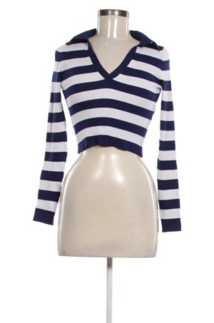 Γυναικείο πουλόβερ Bershka, Μέγεθος S, Χρώμα Πολύχρωμο, Τιμή 15,00 €