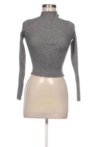 Damenpullover Bershka, Größe XXS, Farbe Grau, Preis 15,00 €