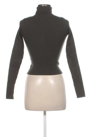 Dámský svetr Bershka, Velikost S, Barva Zelená, Cena  299,00 Kč