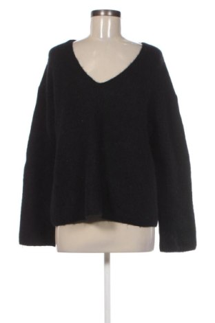 Дамски пуловер By Malene Birger, Размер S, Цвят Черен, Цена 158,50 €