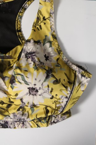 Top sport de damă. Usa Pro, Mărime S, Culoare Multicolor, Preț 52,13 Lei