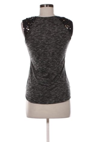 Дамски топ Guess, Размер XS, Цвят Многоцветен, Цена 21,00 €
