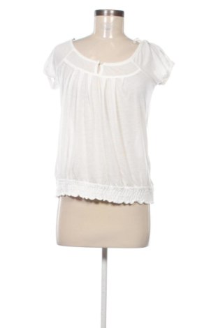 Дамски топ Madonna, Размер S, Цвят Бял, Цена 15,33 €