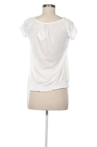 Дамски топ Madonna, Размер S, Цвят Бял, Цена 15,33 €