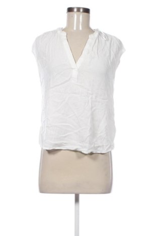 Női top Zero, Méret S, Szín Fehér, Ár 6 989 Ft