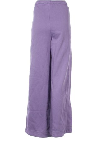 Pantaloni trening de femei Adidas, Mărime XL, Culoare Mov, Preț 109,48 Lei