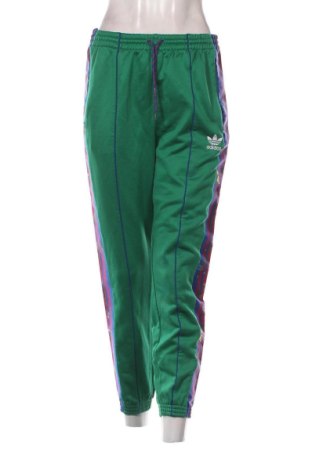 Дамско спортно долнище Adidas Originals, Размер M, Цвят Зелен, Цена 21,00 €