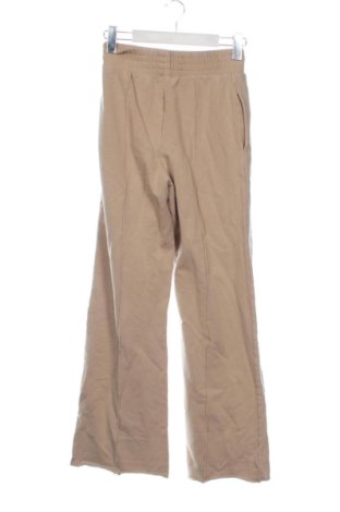 Дамско спортно долнище Bershka, Размер XS, Цвят Бежов, Цена 15,33 €