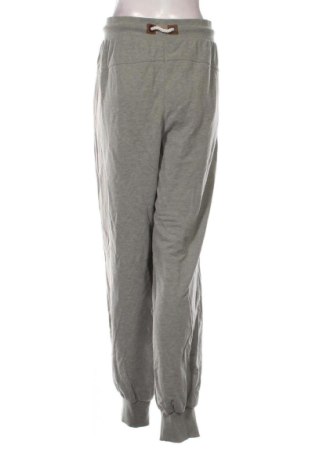 Pantaloni trening de femei Naketano, Mărime XXL, Culoare Verde, Preț 177,25 Lei