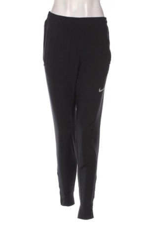 Pantaloni trening de femei Nike, Mărime S, Culoare Negru, Preț 275,35 Lei