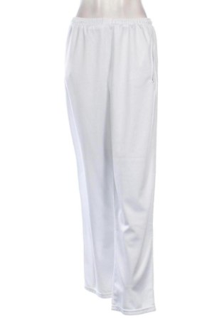 Pantaloni trening de femei Unbranded, Mărime L, Culoare Alb, Preț 78,20 Lei