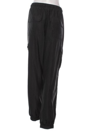 Дамско спортно долнище Vero Moda, Размер XL, Цвят Черен, Цена 10,00 €
