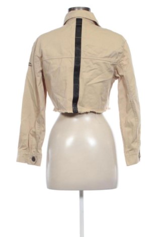 Kurtka damska Bershka, Rozmiar XS, Kolor Beżowy, Cena 129,99 zł