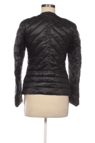 Dámska bunda  Reserved, Veľkosť M, Farba Čierna, Cena  24,54 €