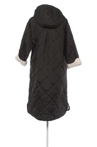 Geacă de femei Zara, Mărime XL, Culoare Albastru, Preț 109,27 Lei