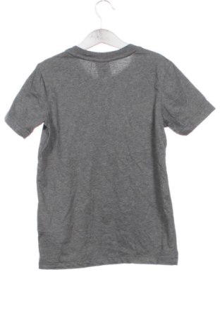 Παιδικό μπλουζάκι Nike, Μέγεθος 8-9y/ 134-140 εκ., Χρώμα Γκρί, Τιμή 15,99 €