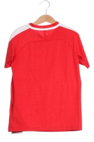 Kinder T-Shirt Nike, Größe 6-7y/ 122-128 cm, Farbe Rot, Preis € 16,99