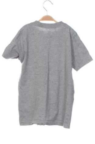 Kinder T-Shirt Nike, Größe 7-8y/ 128-134 cm, Farbe Grau, Preis 10,23 €