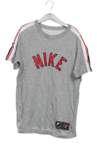 Dziecięcy T-shirt Nike, Rozmiar 10-11y/ 146-152 cm, Kolor Szary, Cena 53,99 zł