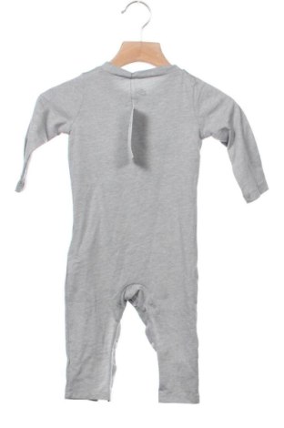Детски гащеризон Nike, Размер 9-12m/ 74-80 см, Цвят Сив, Цена 56,24 €