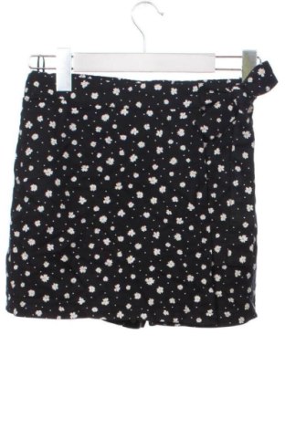 Dětské krátké kalhoty  C&A, Velikost 11-12y/ 152-158 cm, Barva Vícebarevné, Cena  139,00 Kč