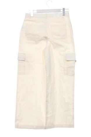 Детски панталон LC Waikiki, Размер 13-14y/ 164-168 см, Цвят Бял, Цена 17,46 €