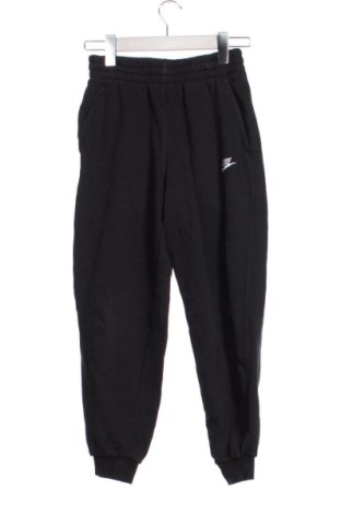 Gyerek sport nadrág Nike, Méret 11-12y / 152-158 cm, Szín Fekete, Ár 6 769 Ft