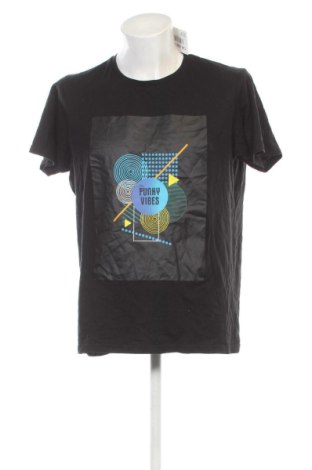 Мъжка тениска Smog, Размер XL, Цвят Многоцветен, Цена 10,22 €