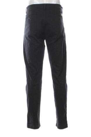 Pánske džínsy  Levi's, Veľkosť L, Farba Čierna, Cena  38,00 €