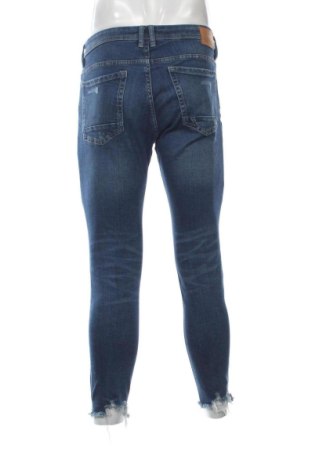 Blugi de bărbați Pull&Bear, Mărime M, Culoare Albastru, Preț 104,26 Lei