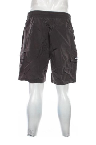 Pantaloni scurți de bărbați Ellesse, Mărime XL, Culoare Maro, Preț 88,62 Lei