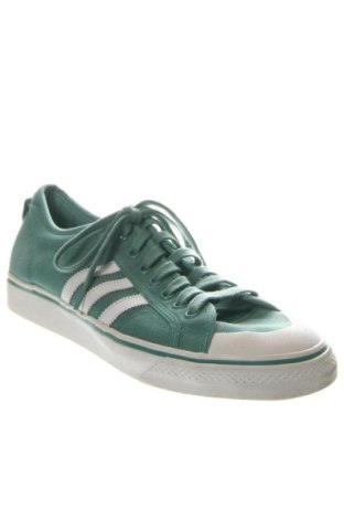 Férfi cipők
 Adidas, Méret 48, Szín Zöld, Ár 34 876 Ft