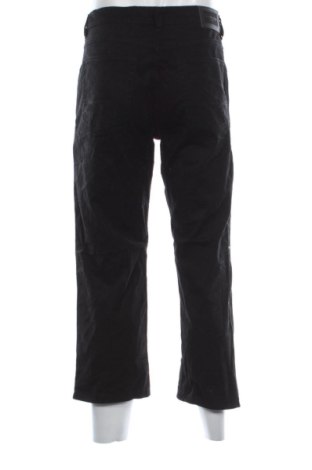 Férfi nadrág Christian Berg, Méret L, Szín Fekete, Ár 10 559 Ft