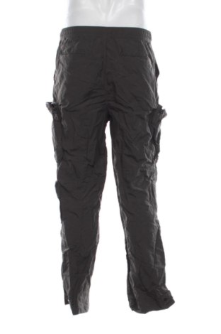 Pantaloni de bărbați LCKR, Mărime M, Culoare Verde, Preț 107,99 Lei