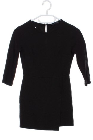 Dámská krátká kombinéza  Bershka, Velikost XS, Barva Černá, Cena  599,00 Kč