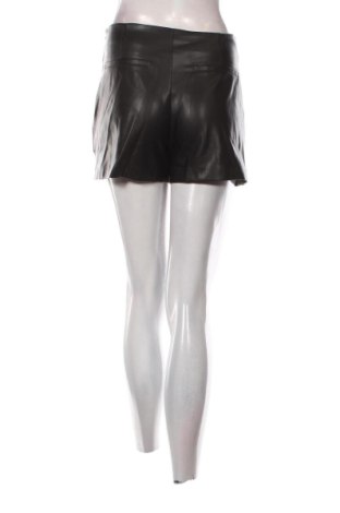 Hosenrock Stradivarius, Größe S, Farbe Schwarz, Preis 13,81 €