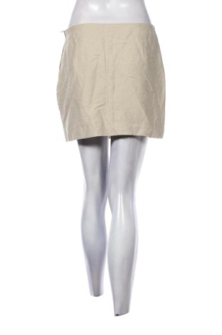 Пола H&M, Размер M, Цвят Бежов, Цена 9,70 €