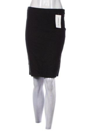 Пола Jean Louis Francoise, Размер L, Цвят Черен, Цена 48,06 €