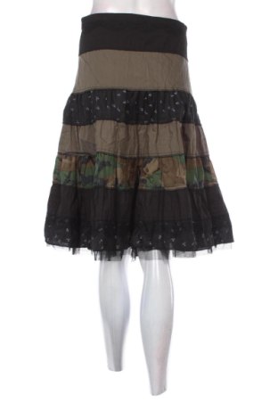 Пола Jennyfer, Размер M, Цвят Многоцветен, Цена 10,22 €