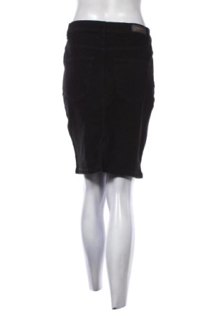 Sukně ONLY, Velikost M, Barva Černá, Cena  409,00 Kč