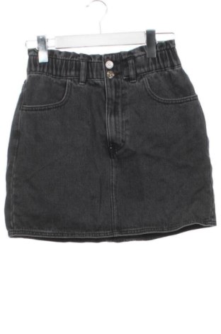 Пола Pull&Bear, Размер XS, Цвят Черен, Цена 15,33 €