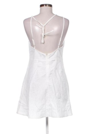 Rochie ASOS, Mărime M, Culoare Ecru, Preț 128,00 Lei